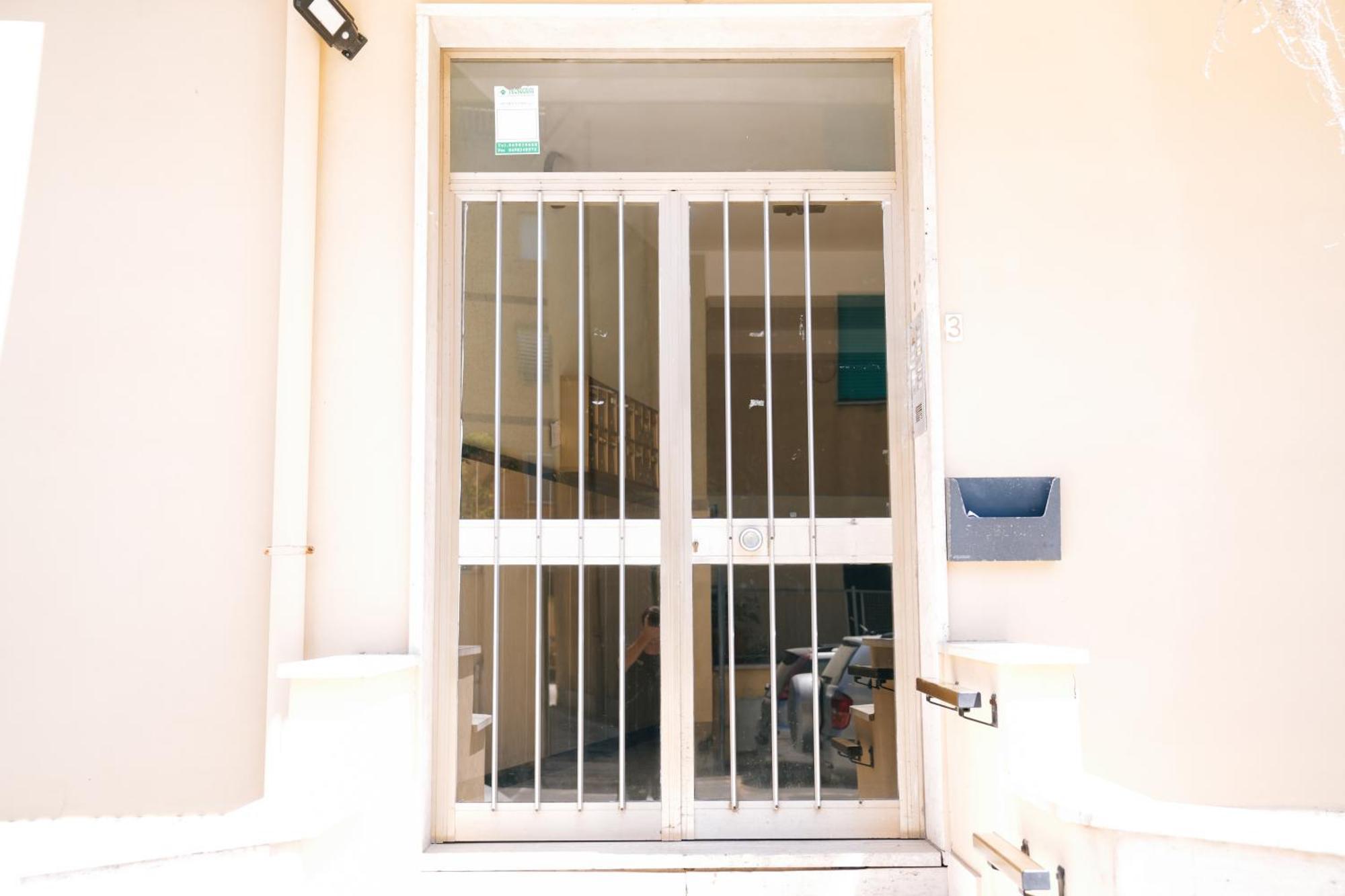 La Casa Di Flo Lägenhet Anzio Exteriör bild